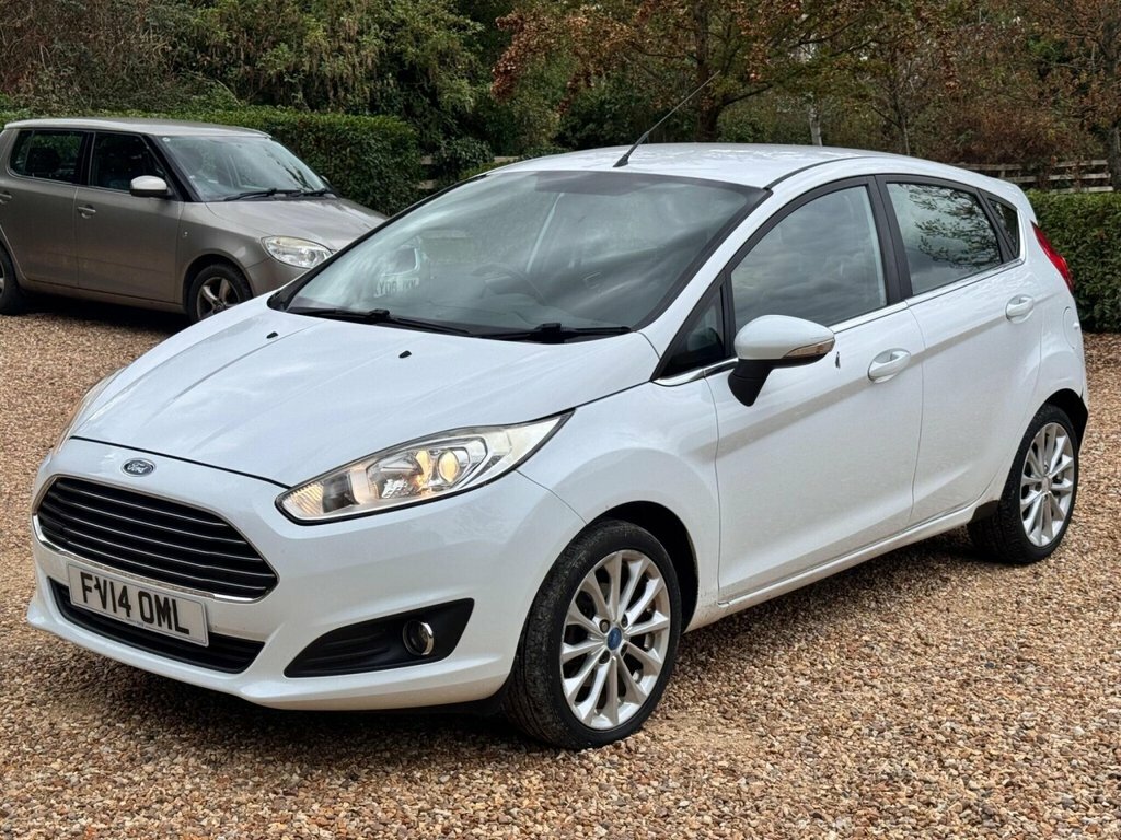Ford Fiesta 1.5Tdci Zetec Red #21