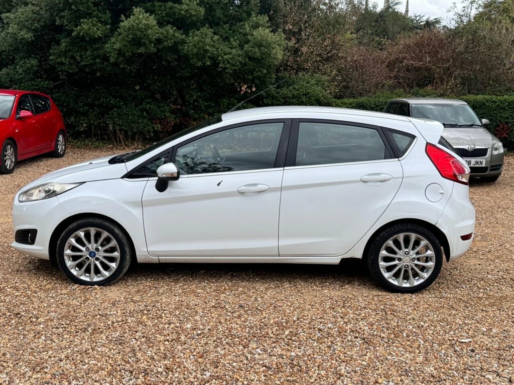 Ford Fiesta 1.5Tdci Zetec Red #3