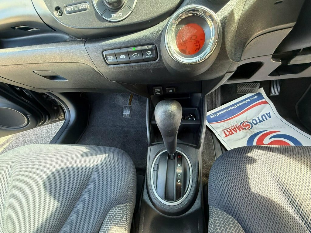 Honda Jazz 1.4 I-vtec Es Cvt Blue #16