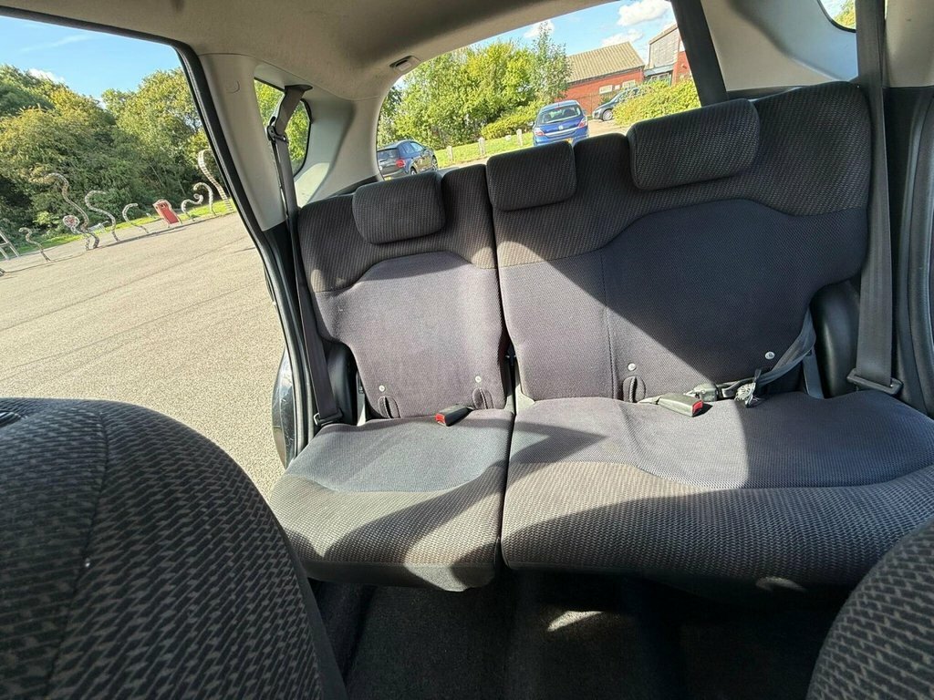 Honda Jazz 1.4 I-vtec Es Cvt Blue #24