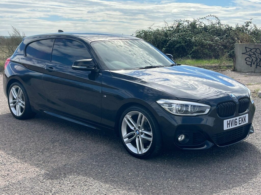 BMW 1 Series 118I M Sport Black #3