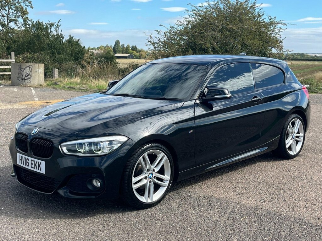 BMW 1 Series 118I M Sport Black #2