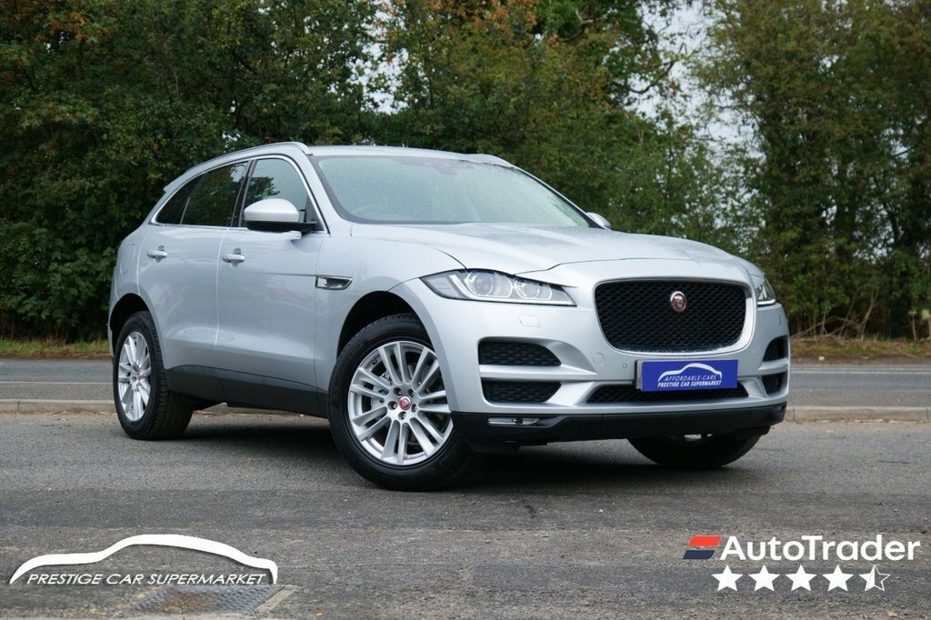 Jaguar F-Pace 2L Portfolio Silver