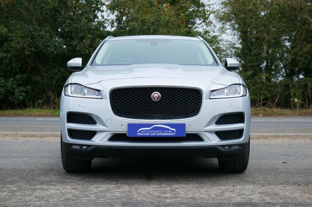 Jaguar F-Pace 2L Portfolio KM19LCE Silver #4