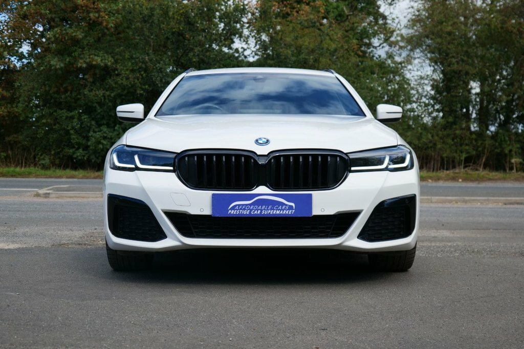 BMW 5 Series 2L M Sport LL72ZBC White #4