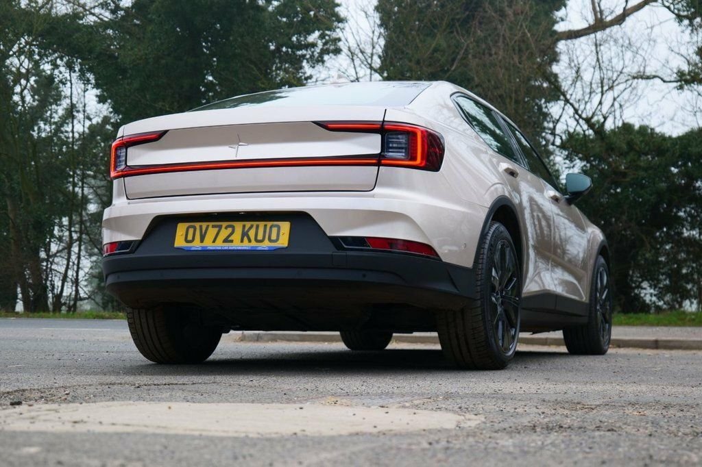 Polestar 2 Hatchback OV72KUO Gold #6
