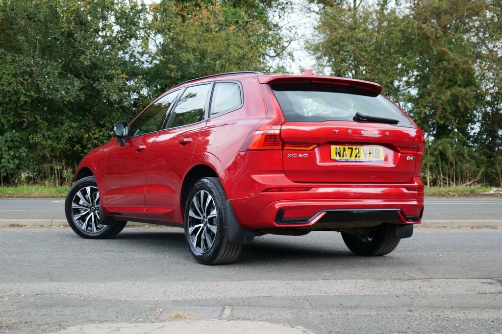 Volvo XC60 2L Plus Red #2
