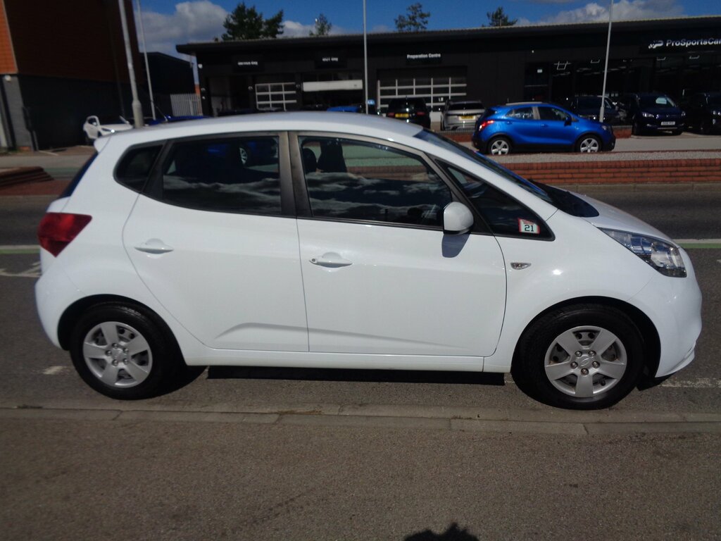 Kia Venga 1.6L 3 Silver #17