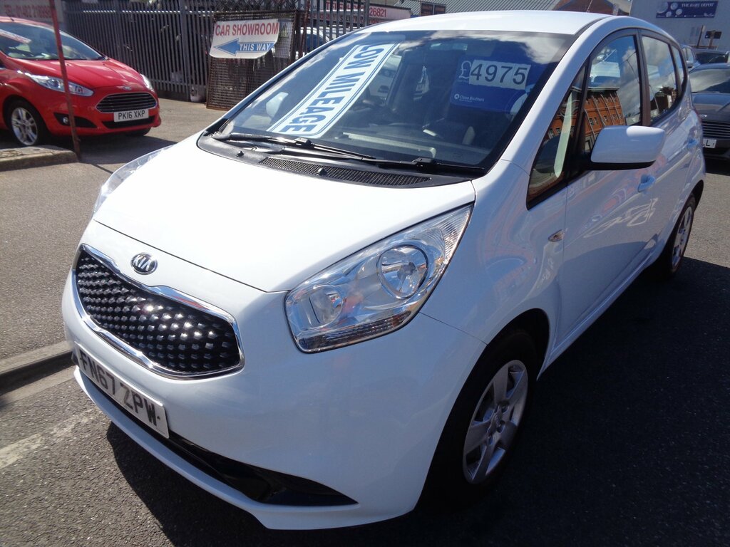 Kia Venga 1.4 1 Mpv Euro 6 Ss 89 Bhp White #2