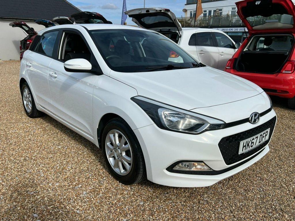 Hyundai I20 White #16