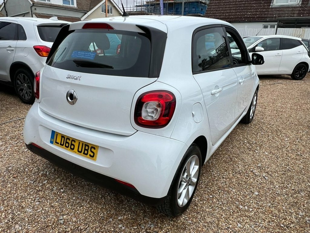 Smart Forfour Hatchback White #6