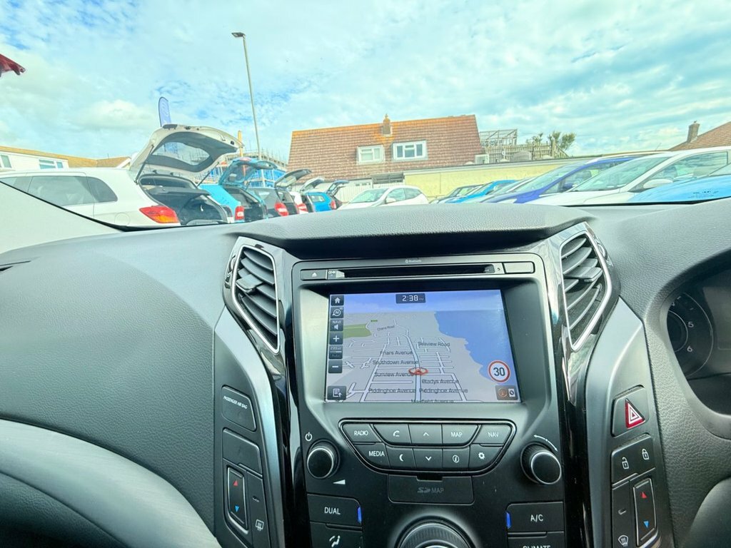 Hyundai I40 1.7L Active White #26