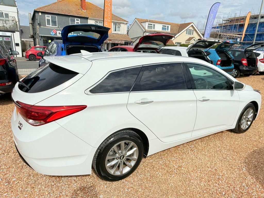 Hyundai I40 1.7L Active White #13