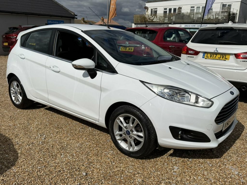 Ford Fiesta 1L Zetec White #3