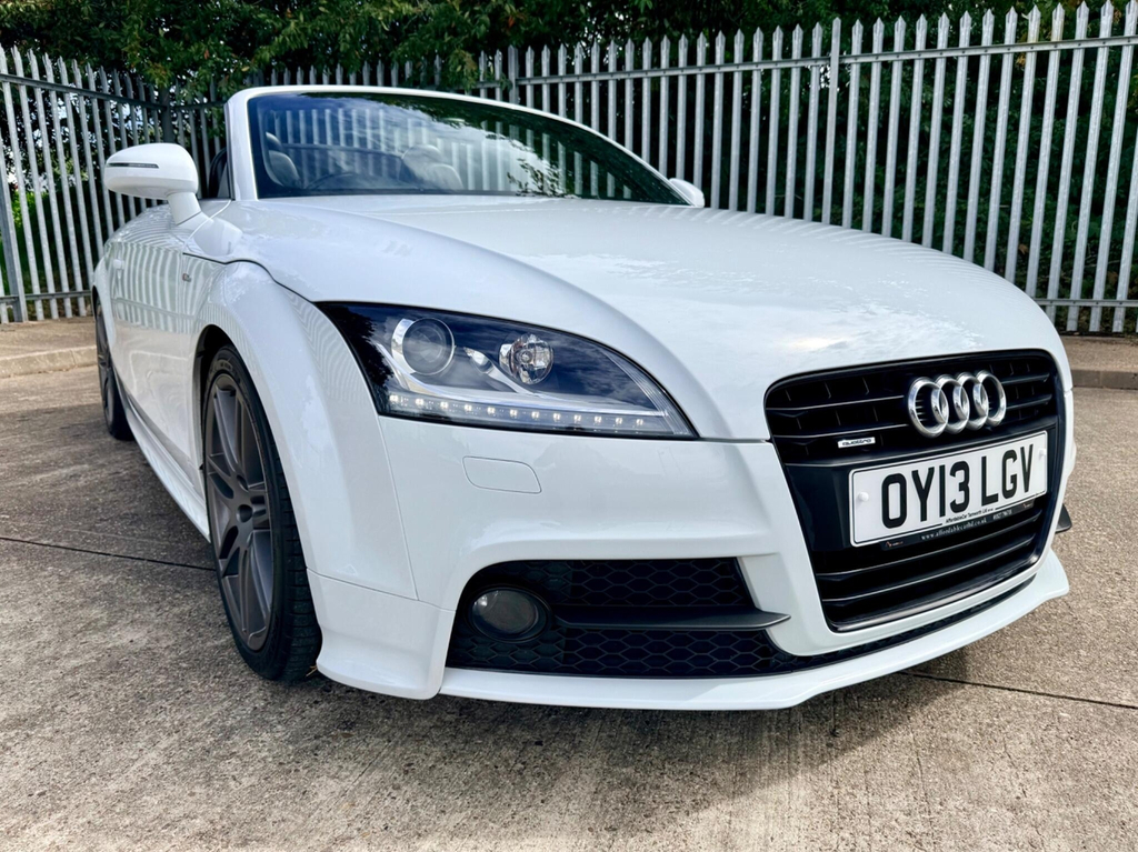 Audi TT 2.0 Tdi Black Edition Roadster Quattro Euro 5 White #3