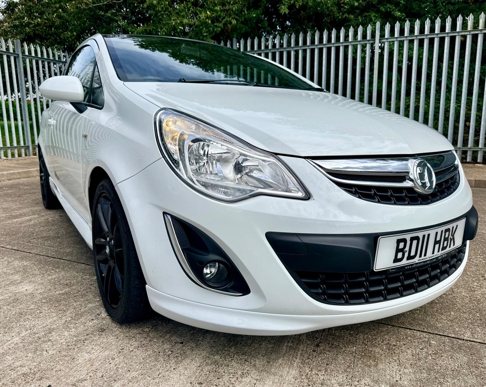 Vauxhall Corsa 1.2I 16V Limited Edition Ac White #2