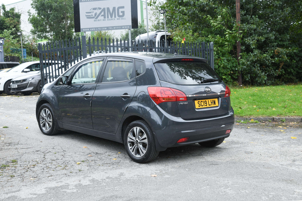 Kia Venga 3 With Grey #8