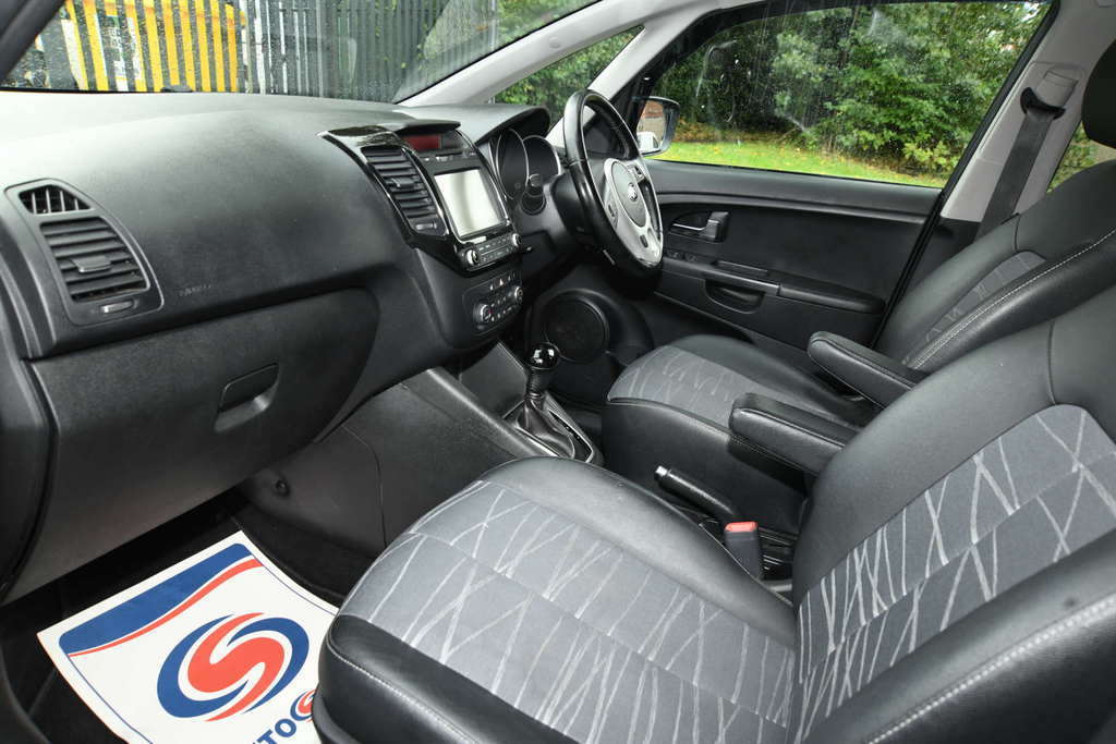 Kia Venga 3 With Grey #15
