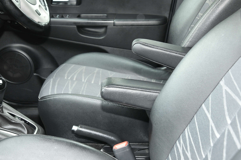 Kia Venga 3 With Grey #18