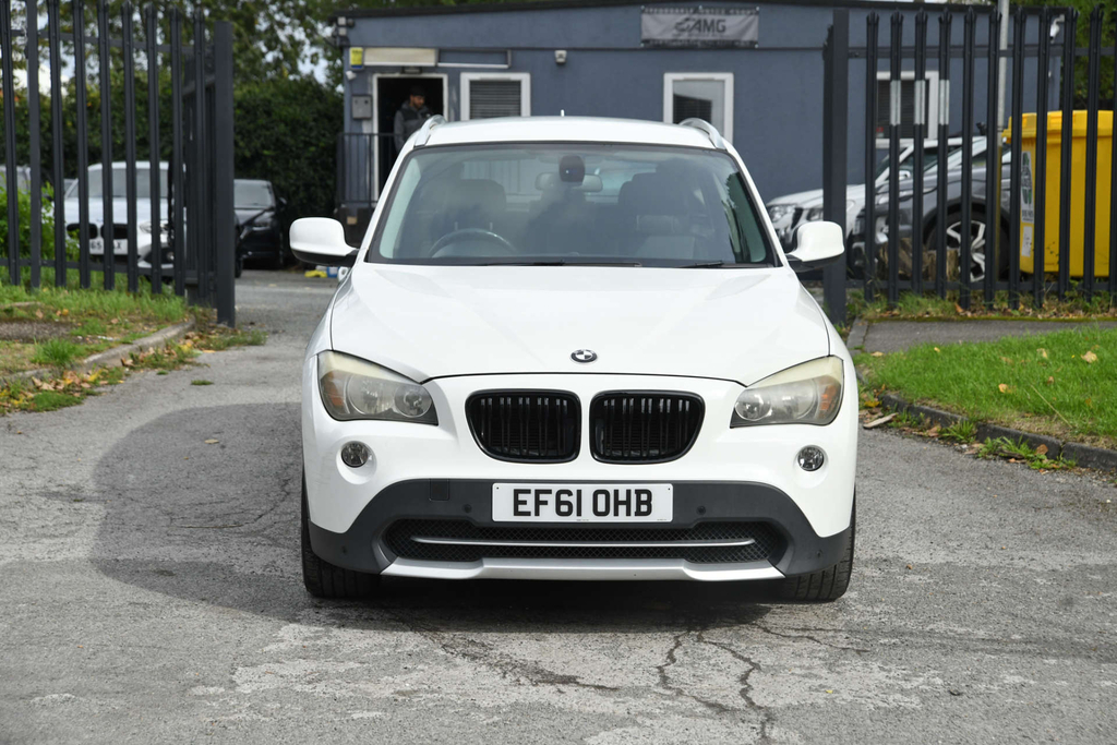 BMW X1 Xdrive 20D Se 4Wd White #2