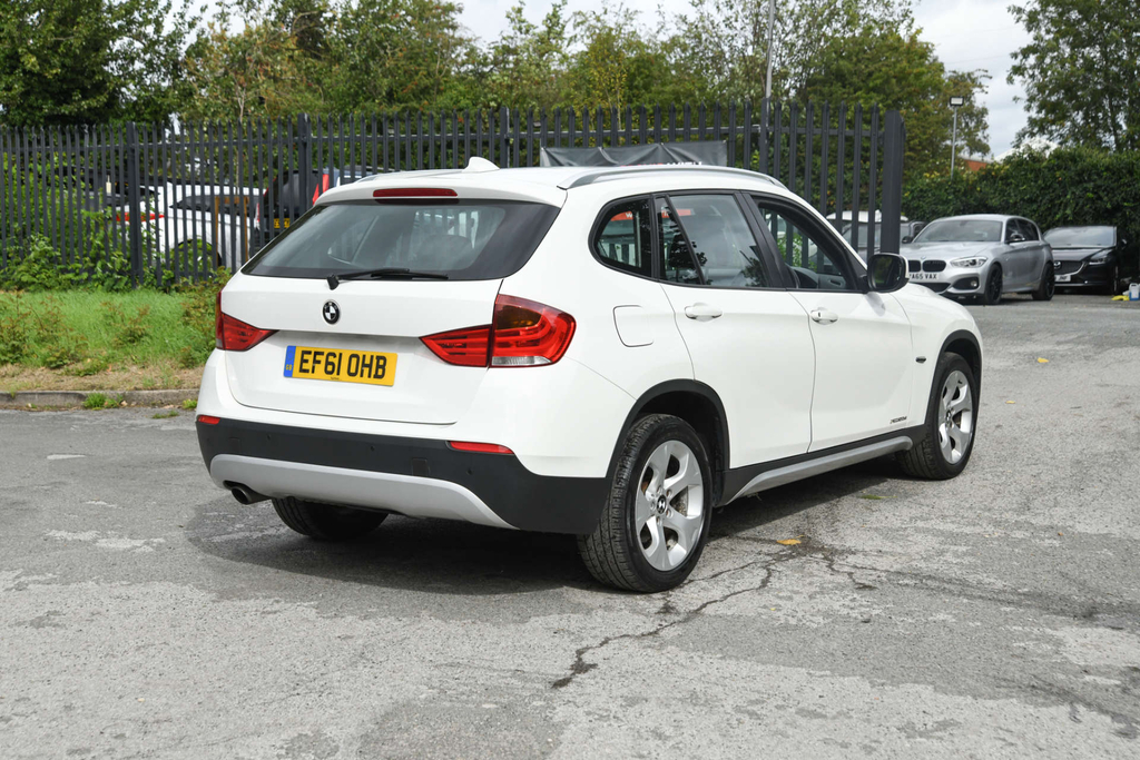 BMW X1 Xdrive 20D Se 4Wd White #6