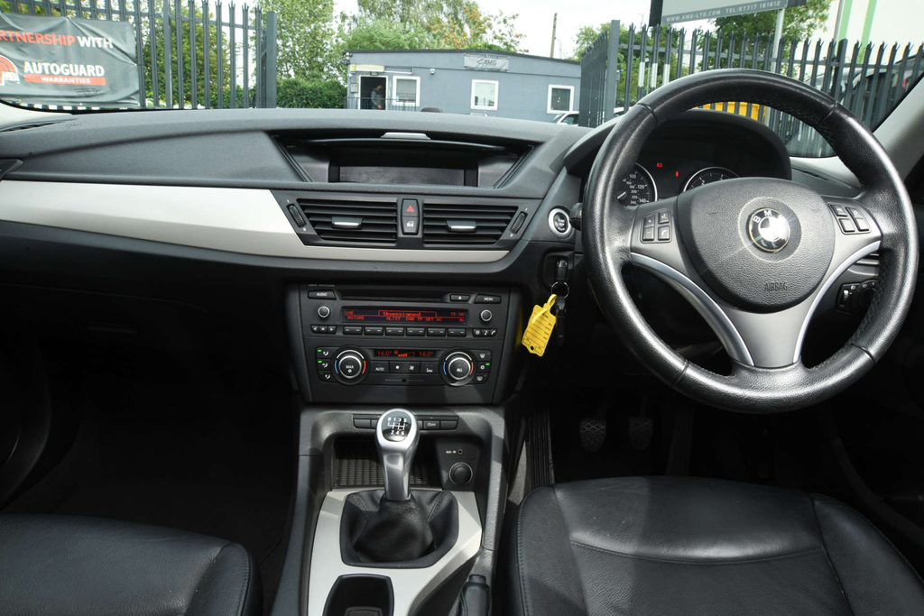 BMW X1 Suv 2.0 White #19