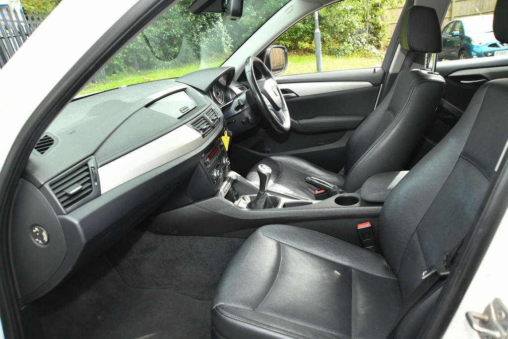 BMW X1 Suv 2.0 White #12