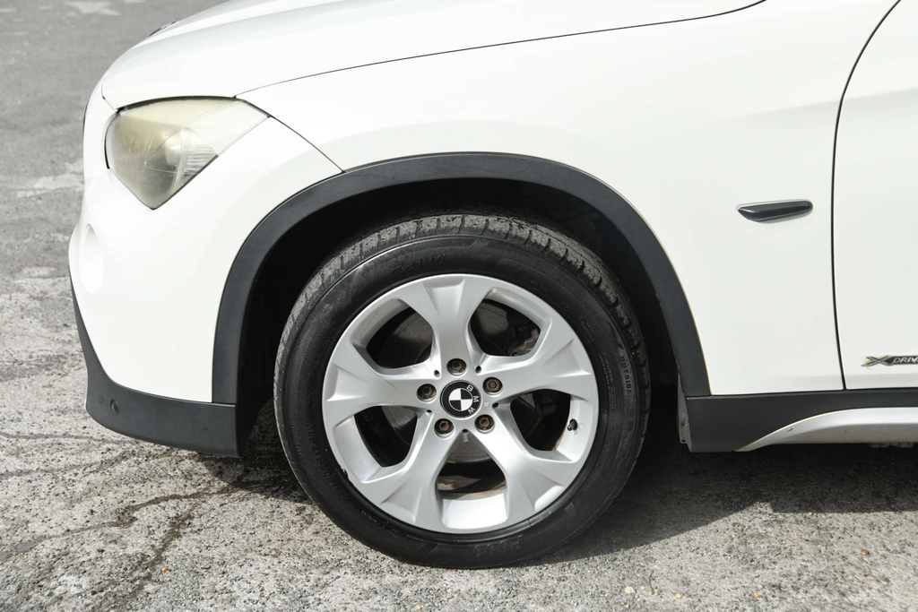 BMW X1 Suv 2.0 White #33