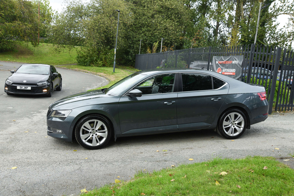 Skoda Superb Se L Executive Tdi 4X4 4Wd Grey #4