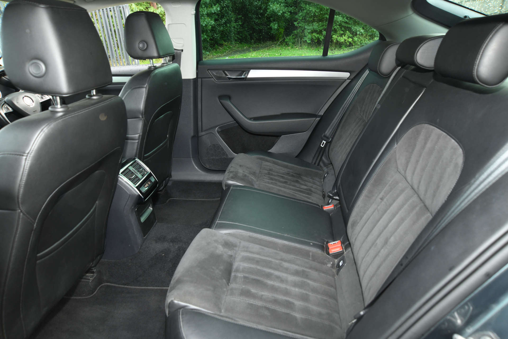 Skoda Superb 2.0 Tdi Se Euro 5 Ss Grey #24