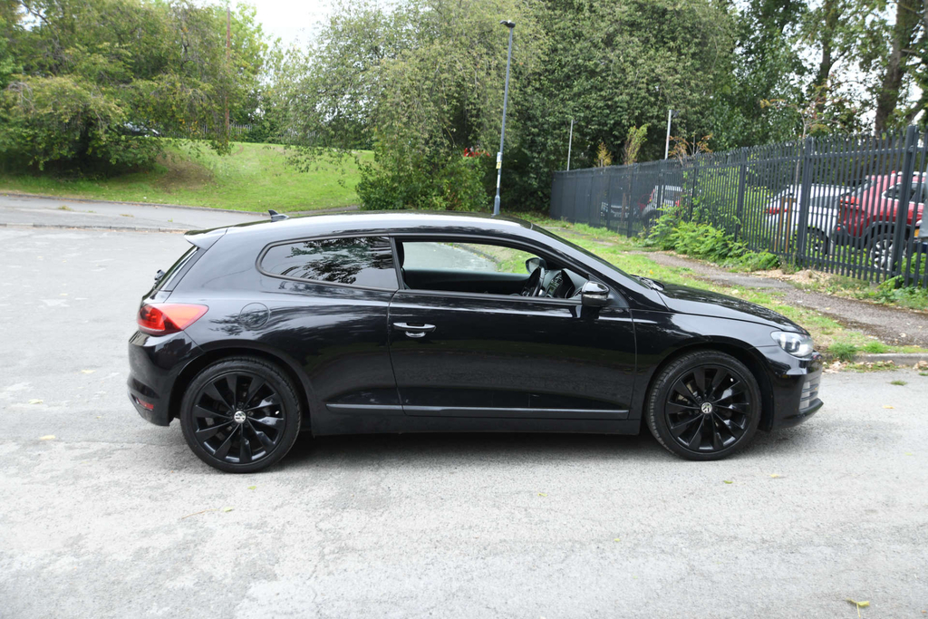 Volkswagen Scirocco Gt Bluemotion Technology Tsi  #5