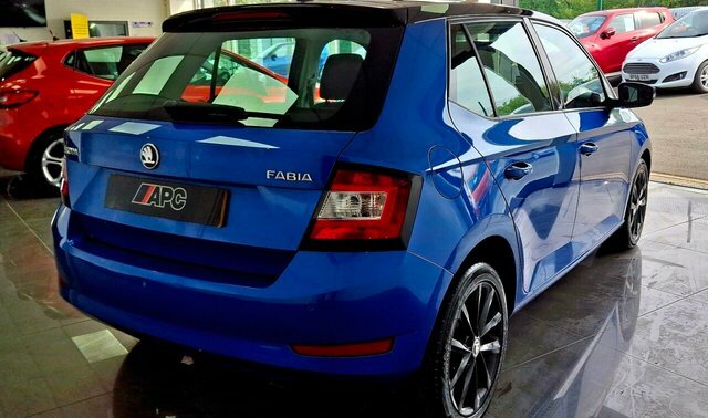 Skoda Fabia 2019 1.0 Colour Edition Hatchback Manua Blue #5