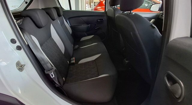Dacia Sandero Stepway Sandero Stepway Ambiance Tce White #30