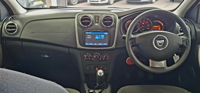 Dacia Sandero Stepway Sandero Stepway Ambiance Tce White #25