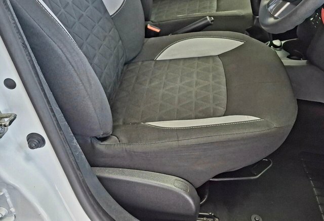 Dacia Sandero Stepway Sandero Stepway Ambiance Tce White #15