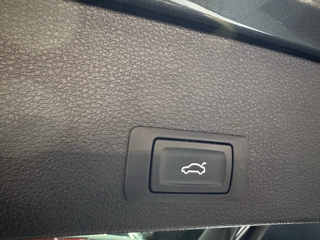 Audi Q2 Tfsi S Line White #16