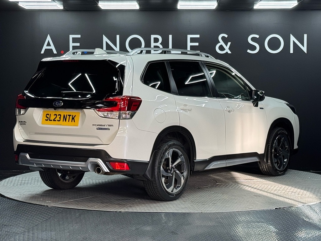 Subaru Forester I E-boxer Xe Premium U1027 Ulez White #4