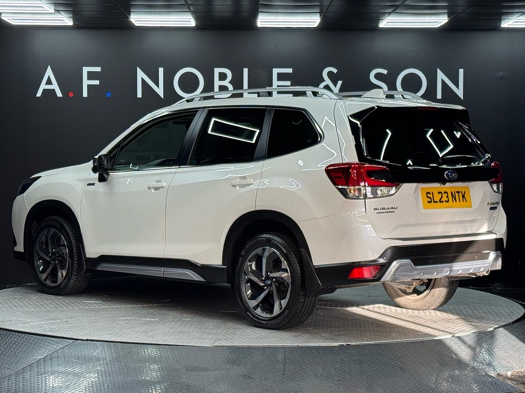 Subaru Forester I E-boxer Xe Premium U1027 Ulez White #6