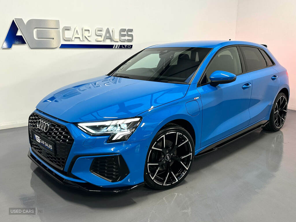 Audi A3 40 Tfsi E S Line S Tronic Blue