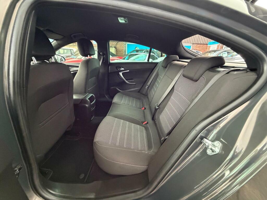 Vauxhall Insignia 2L Sri Nav Silver #33