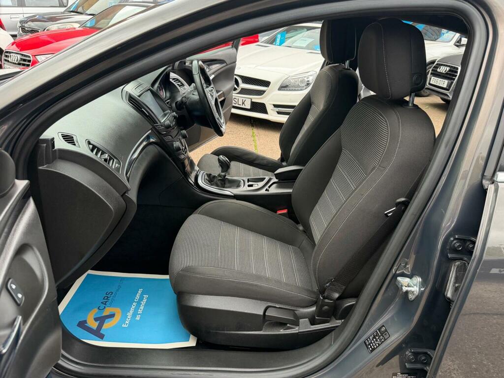 Vauxhall Insignia 2L Sri Nav Silver #4