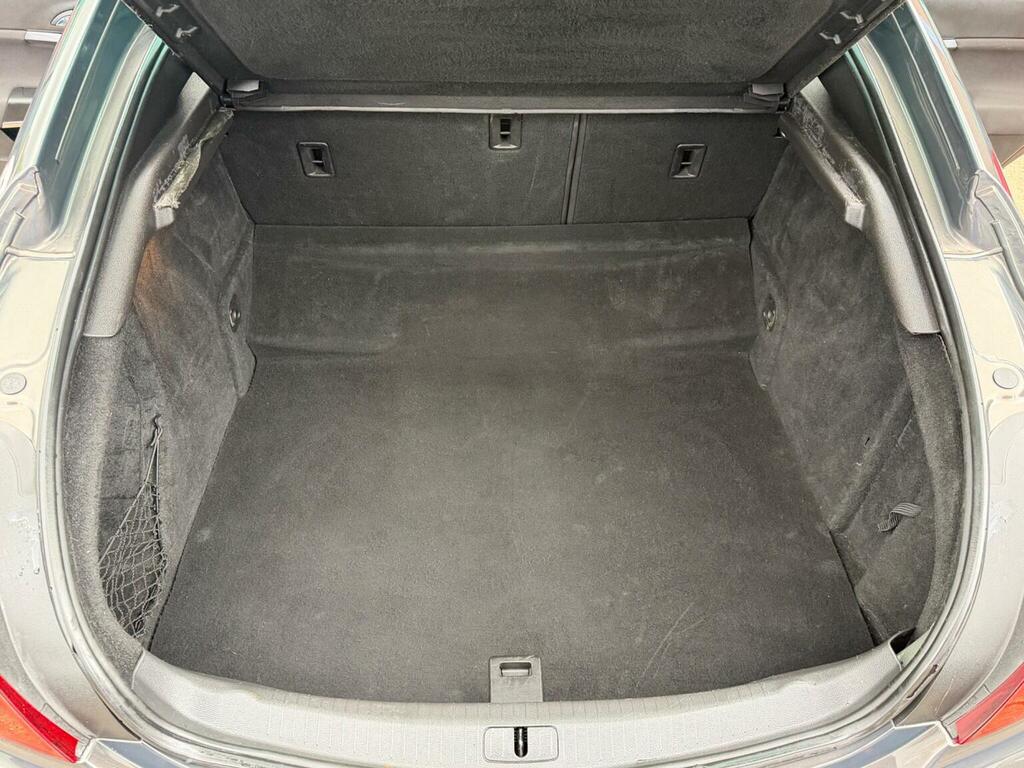 Vauxhall Insignia 2L Sri Nav Silver #57