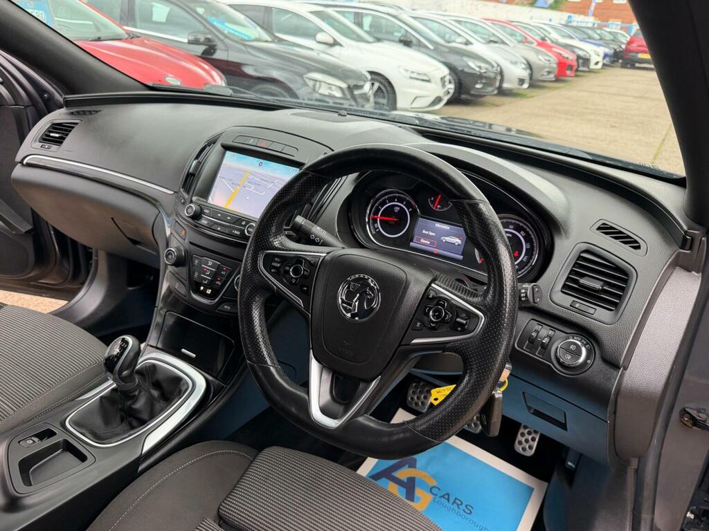 Vauxhall Insignia 2L Sri Nav Silver #3
