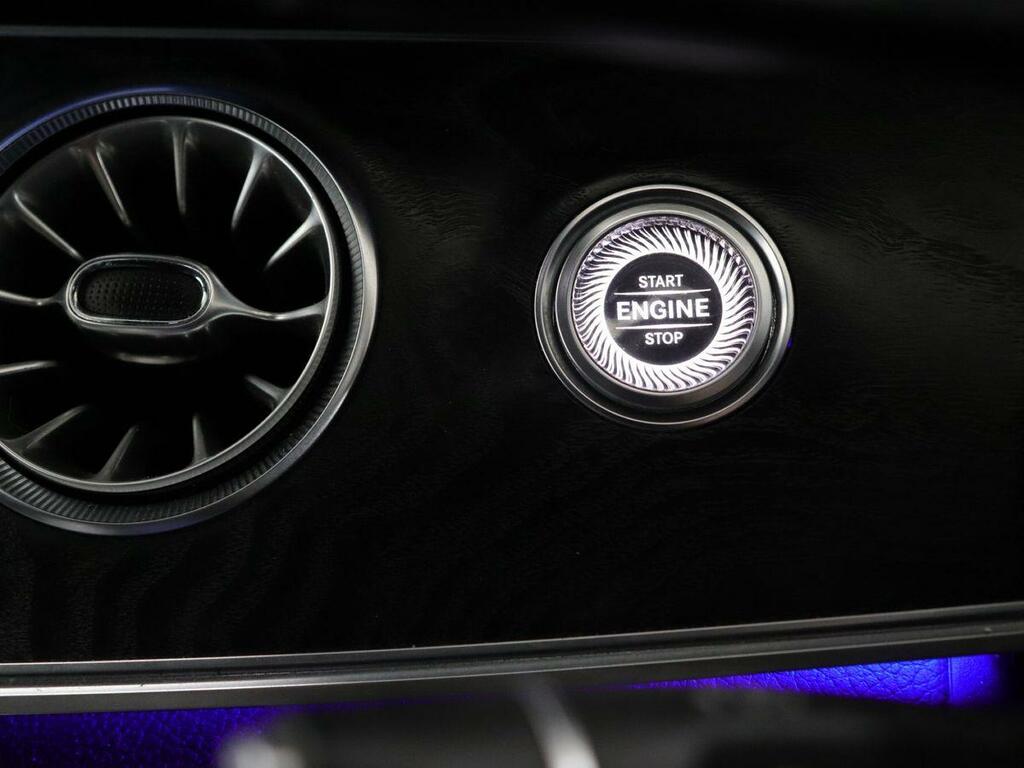 Mercedes-Benz E Class Black #34