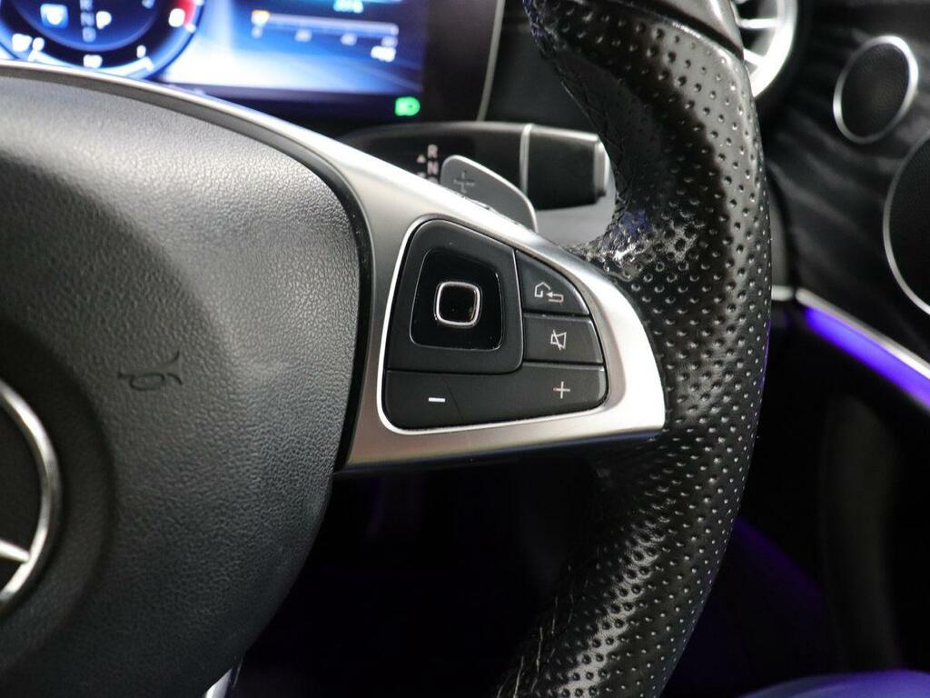 Mercedes-Benz E Class Black #37