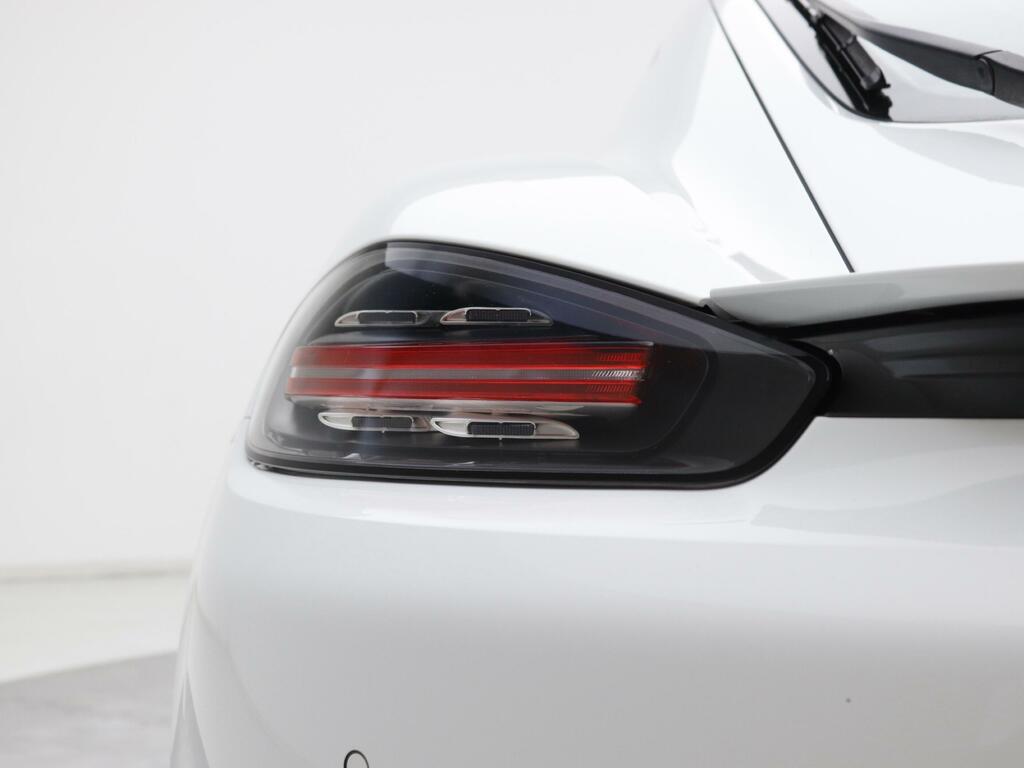 Porsche Cayman Coupe Red #20
