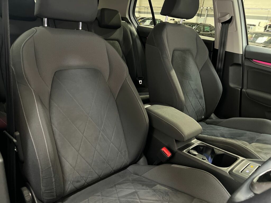 Volkswagen Golf Golf Active Tsi White #27