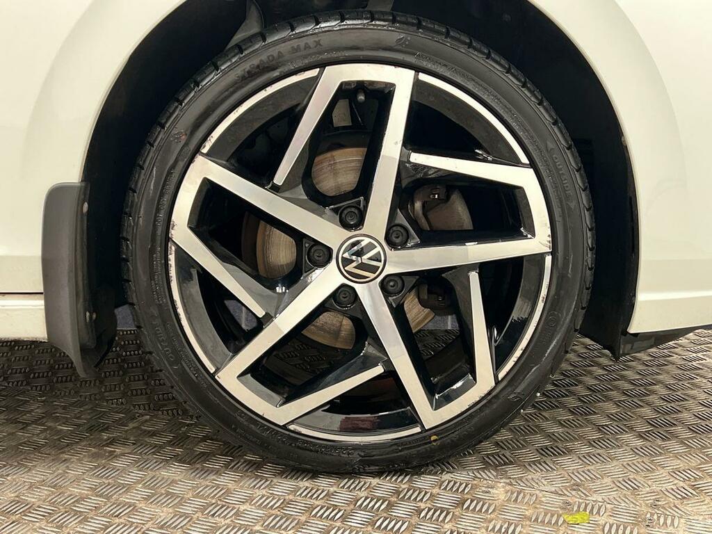Volkswagen Golf Golf Active Tsi White #5