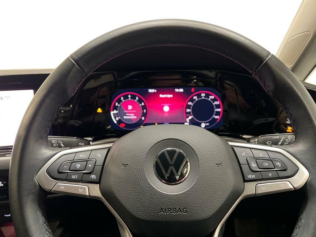 Volkswagen Golf Golf Active Tsi White #8