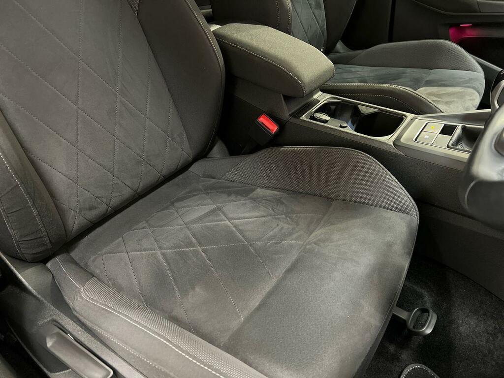 Volkswagen Golf Golf Active Tsi White #23